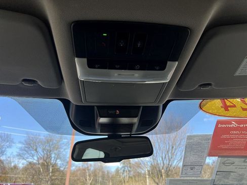 Certified 2024 Nissan Rogue SL w/ SL Premium Package image 29