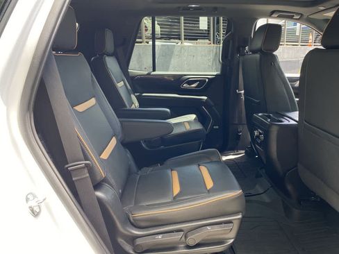 Used 2023 GMC Yukon AT4 w/ AT4 Premium Package AWD/4WD image 17
