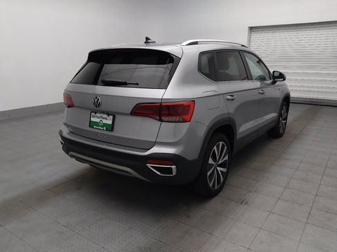 Used 2024 Volkswagen Taos SE FWD image 9