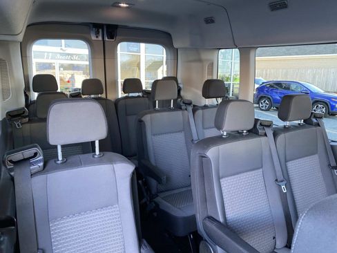Used 2023 Ford Transit 350 XLT image 26