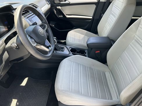 Used 2023 Volkswagen Tiguan S FWD image 17