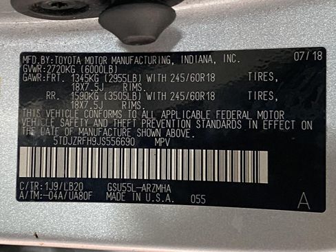 Used 2018 Toyota Highlander XLE w/ Protection Package #3 AWD/4WD image 33