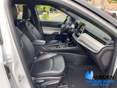 Used 2026 Jeep Compass Limited AWD/4WD image 14