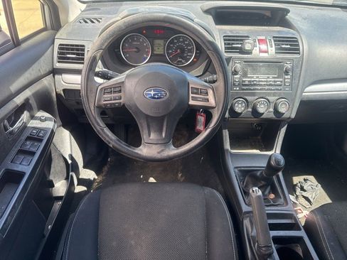 Used 2014 Subaru Crosstrek 2.0i Premium AWD/4WD image 9
