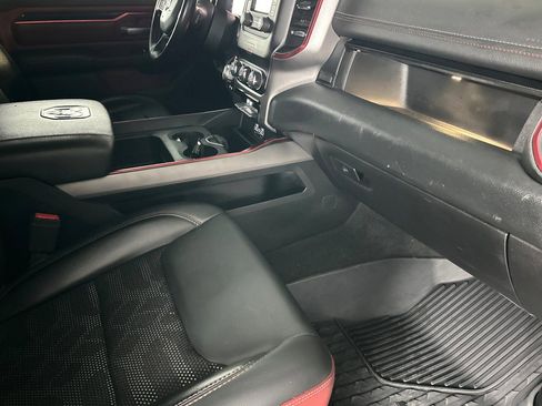 Used 2019 RAM 1500 Rebel image 18