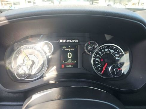 Used 2024 RAM 2500 Big Horn w/ Bed Utility Group image 13