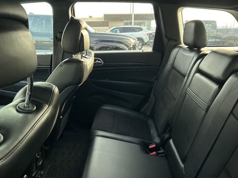 Used 2020 Jeep Grand Cherokee Altitude image 10