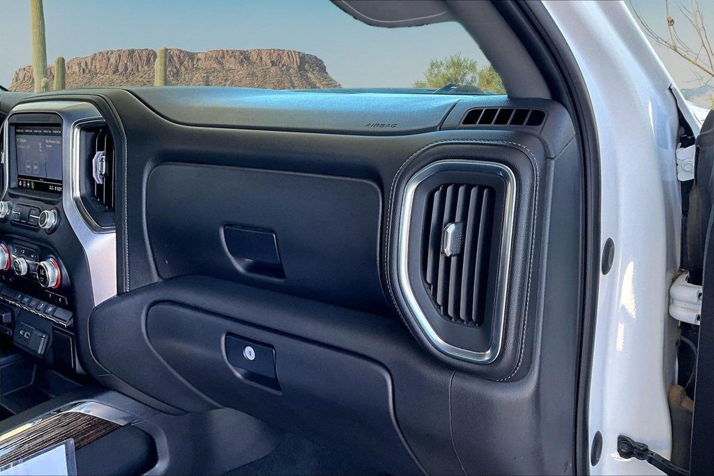 Used 2020 GMC Sierra 1500 Elevation w/ Elevation Value Package AWD/4WD image 17