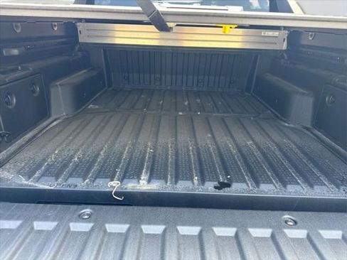 New 2025 Hyundai Santa Cruz Limited image 8