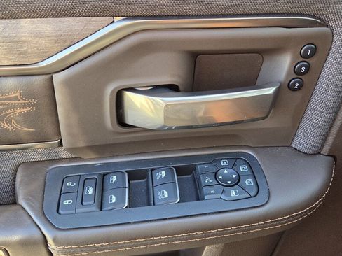 Used 2025 RAM 2500 Limited image 18