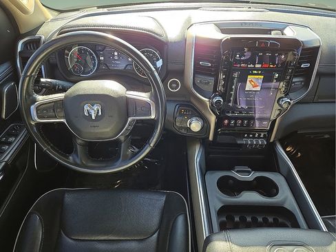 Used 2021 RAM 1500 Laramie image 18