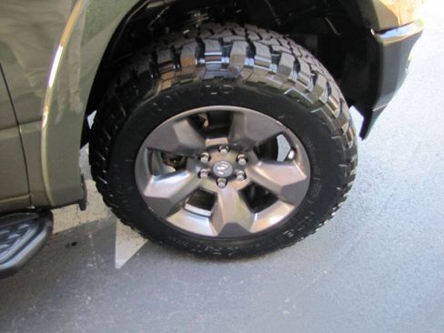 Used 2021 RAM 1500 Big Horn w/ Built-to-serve Edition AWD/4WD image 24