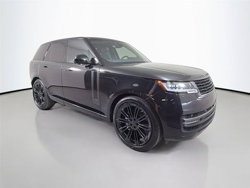 New 2026 Land Rover Range Rover SE AWD/4WD image 3