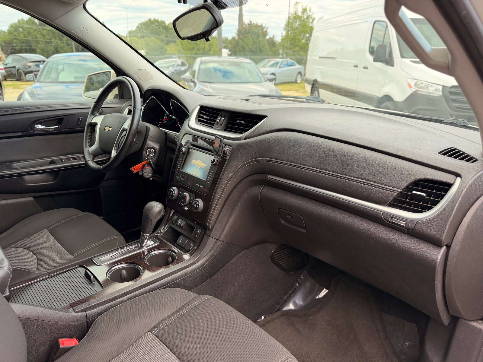 Used 2015 Chevrolet Traverse LT AWD/4WD image 28