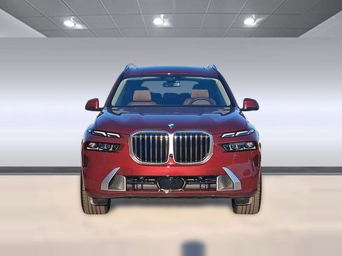 Used 2026 BMW X7 xDrive40i AWD/4WD image 6