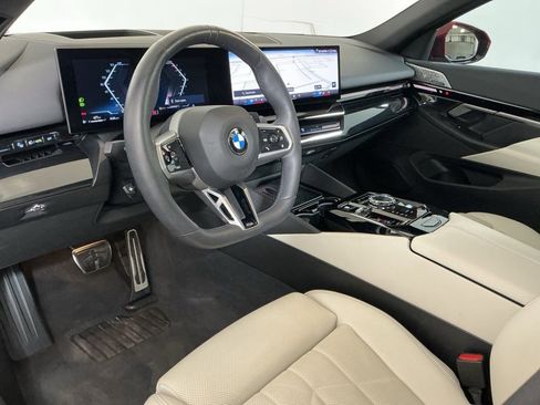 Certified 2025 BMW 530i xDrive w/ Executive Package image 21