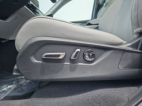 Certified 2026 Acura MDX FWD w/ Technology Package image 27