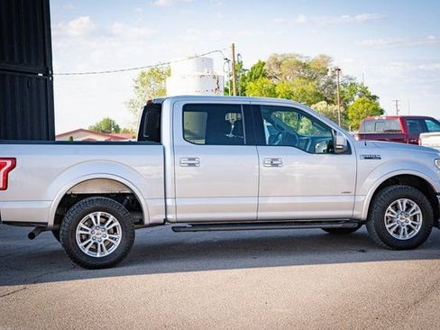 Used 2017 Ford F150 Lariat image 7