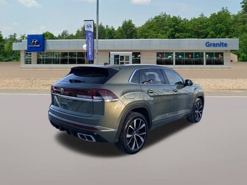 Used 2025 Volkswagen Atlas Cross Sport SEL Premium R-Line image 6