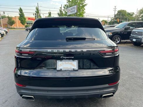Used 2020 Porsche Cayenne AWD/4WD image 5