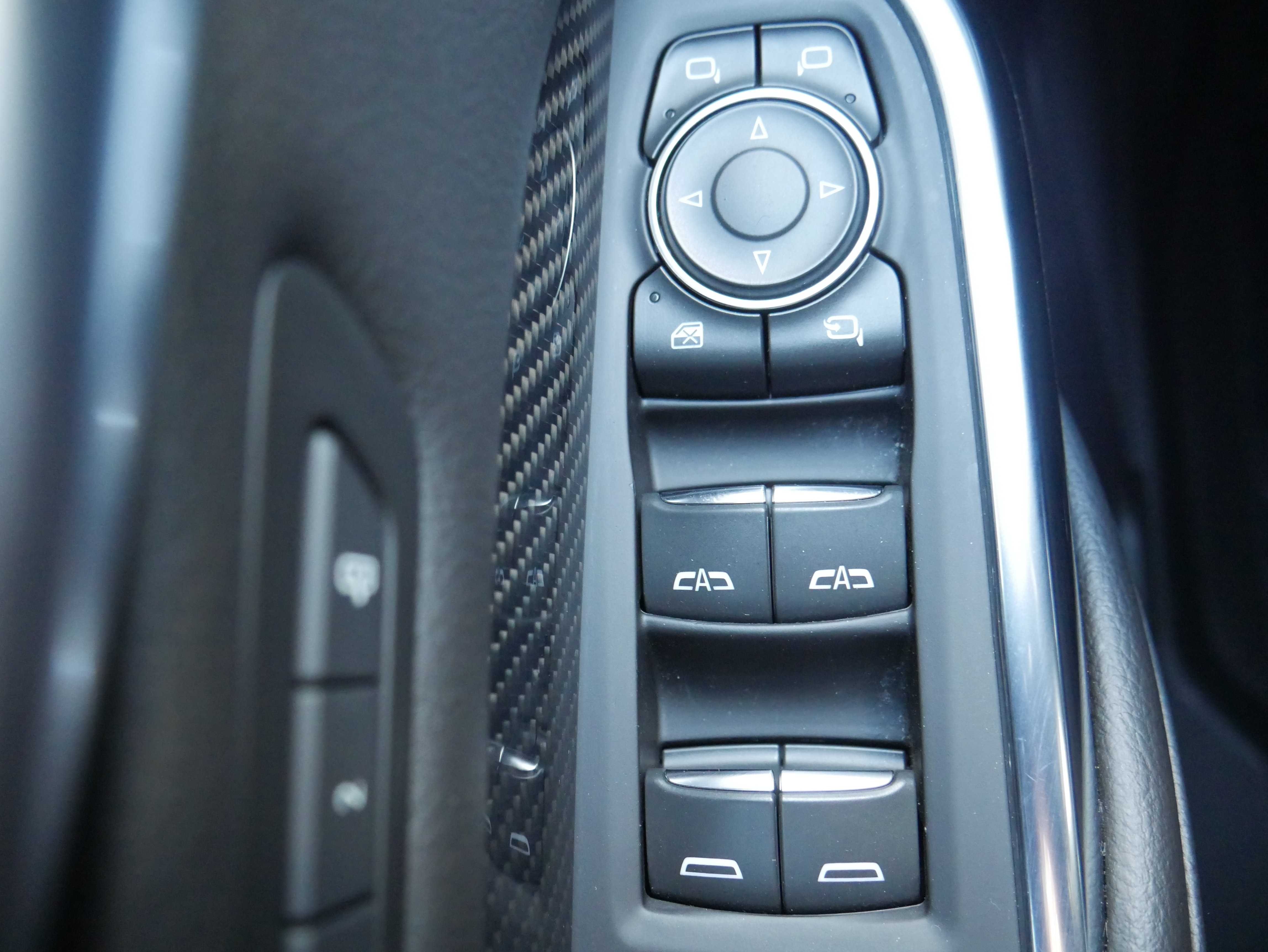 Used 2023 Cadillac XT4 Sport AWD/4WD image 32