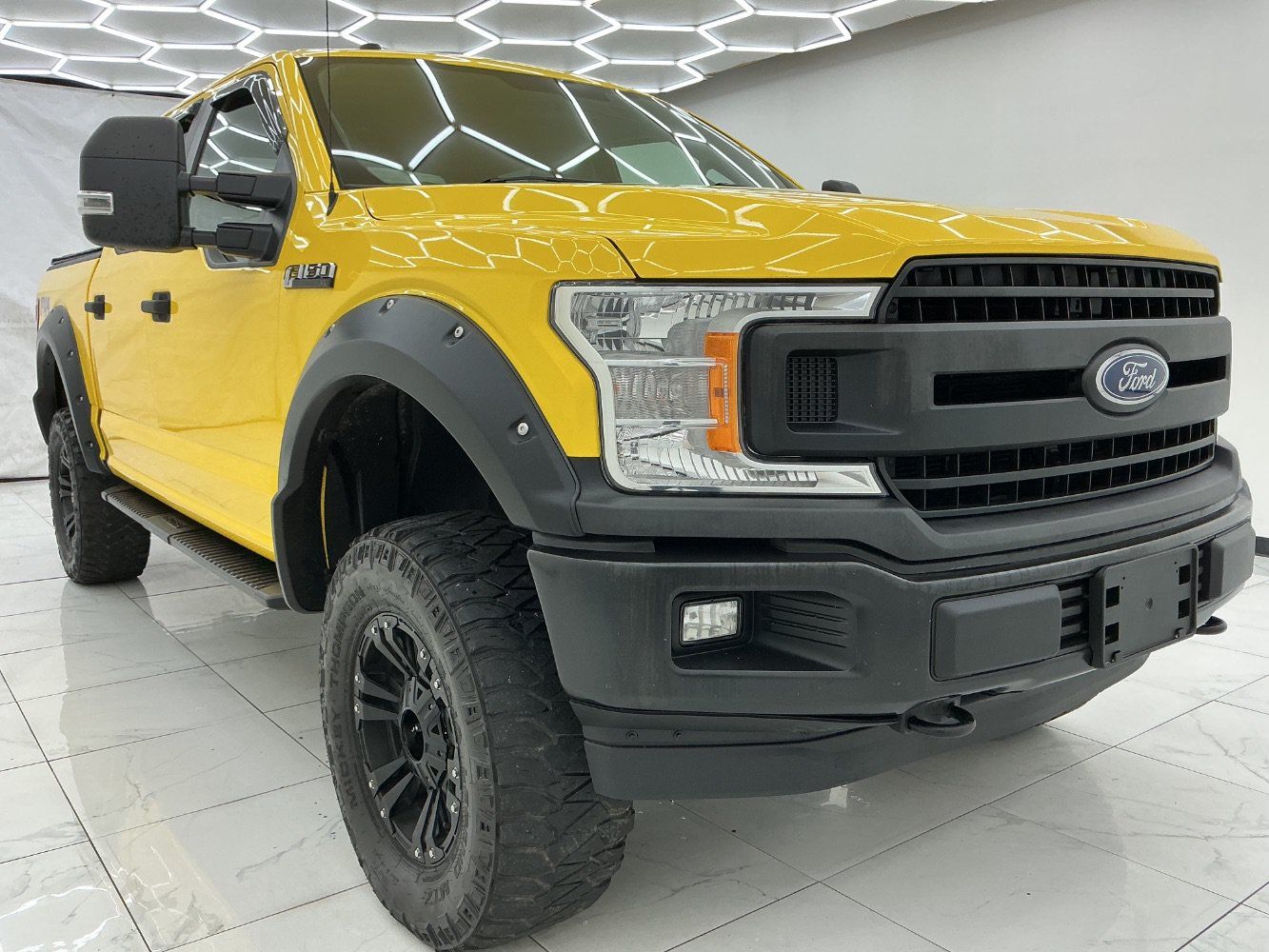 Used 2018 Ford F150 XL w/ Equipment Group 101A Mid AWD/4WD image 3