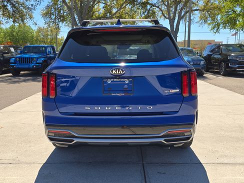 Certified 2021 Kia Sorento SX image 7