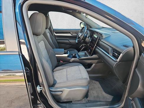 Certified 2025 GMC Terrain Elevation AWD/4WD image 21