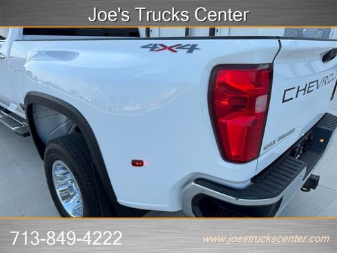 Used 2021 Chevrolet Silverado 3500 LTZ w/ LTZ Convenience Package image 47
