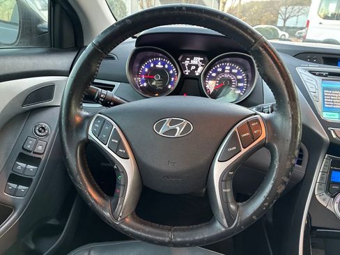 Used 2013 Hyundai Elantra Limited w/ Technology Pkg image 15