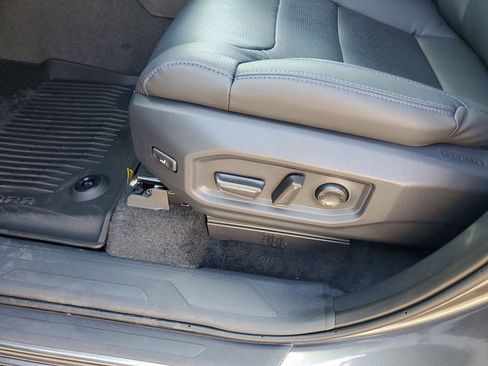 New 2026 Toyota Tundra Platinum image 8