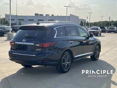 Used 2019 INFINITI QX60 Luxe w/ Sensory Package FWD image 10