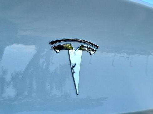 Used 2023 Tesla Model 3 Standard Range RWD image 29