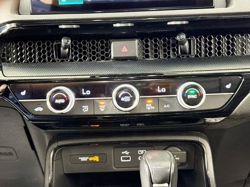 Used 2024 Honda CR-V Sport Touring image 16