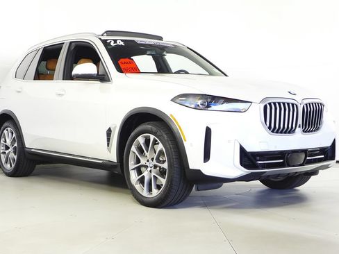 Used 2024 BMW X5 sDrive40i w/ Premium Package RWD image 4