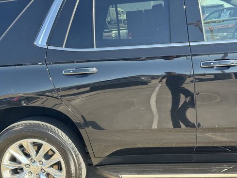 Used 2023 Chevrolet Tahoe Premier image 9