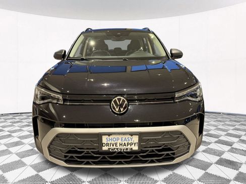 Used 2026 Volkswagen Taos S image 2