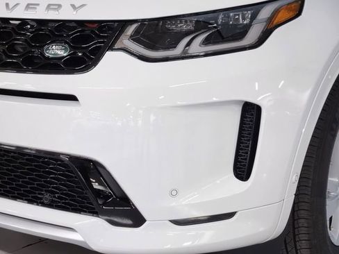 New 2025 Land Rover Discovery Sport S AWD/4WD image 12