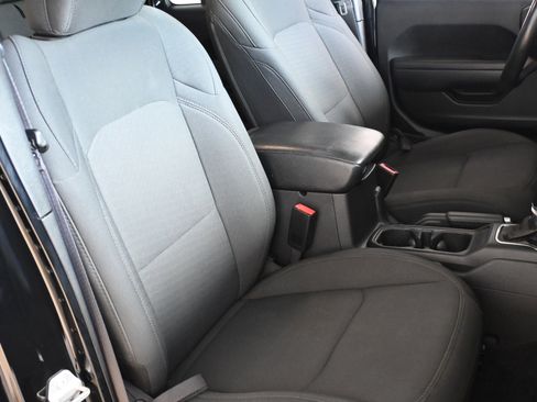 Used 2022 Jeep Wrangler Unlimited Willys image 19