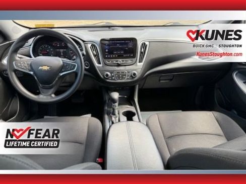 Used 2024 Chevrolet Malibu LT FWD image 21