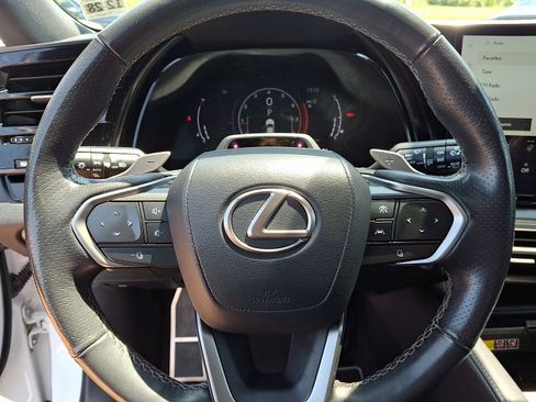 Used 2024 Lexus RX 350 F Sport w/ Convenience Package AWD/4WD image 25