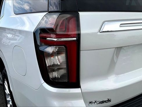 Used 2023 Chevrolet Tahoe Premier w/ Advanced Technology Package AWD/4WD image 22