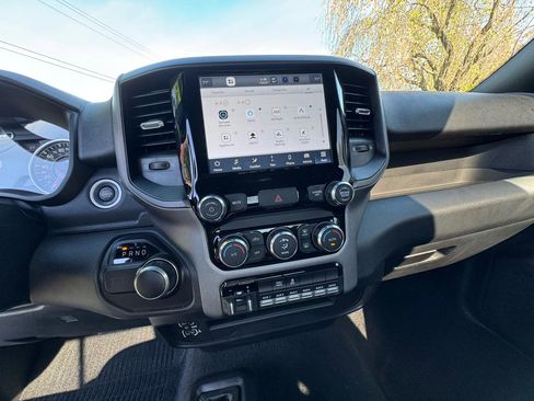 Used 2022 RAM 3500 Tradesman AWD/4WD image 15