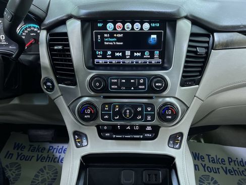 Used 2018 GMC Yukon Denali w/ Denali Ultimate Package AWD/4WD image 21