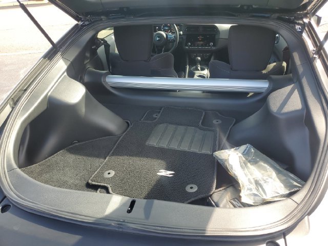 Certified 2025 Nissan Z Sport w/ Floor Mat Package RWD image 7
