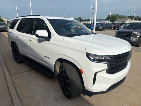 Used 2023 Chevrolet Tahoe RST w/ Luxury Package AWD/4WD image 4