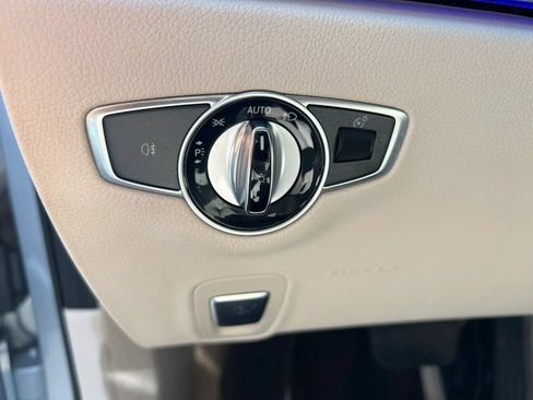 Used 2017 Mercedes-Benz E 300 4MATIC image 24