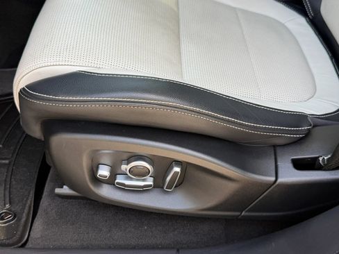 Used 2020 Jaguar F-PACE R-Sport AWD/4WD image 12