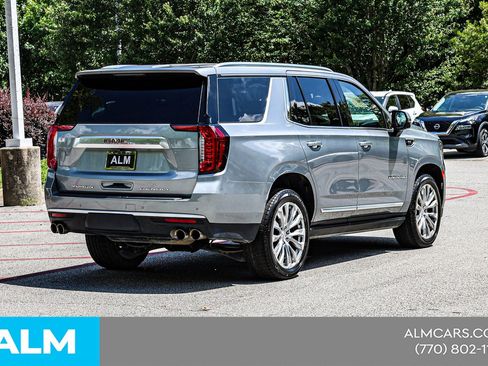Used 2023 GMC Yukon Denali AWD/4WD image 7