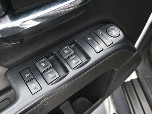 Used 2015 GMC Sierra 2500 4x4 Crew Cab image 19